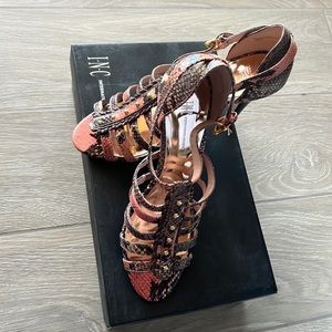 New!! I.N.C.  Multicolored Snakeskin Heels. Sz 7.5, 4” heel